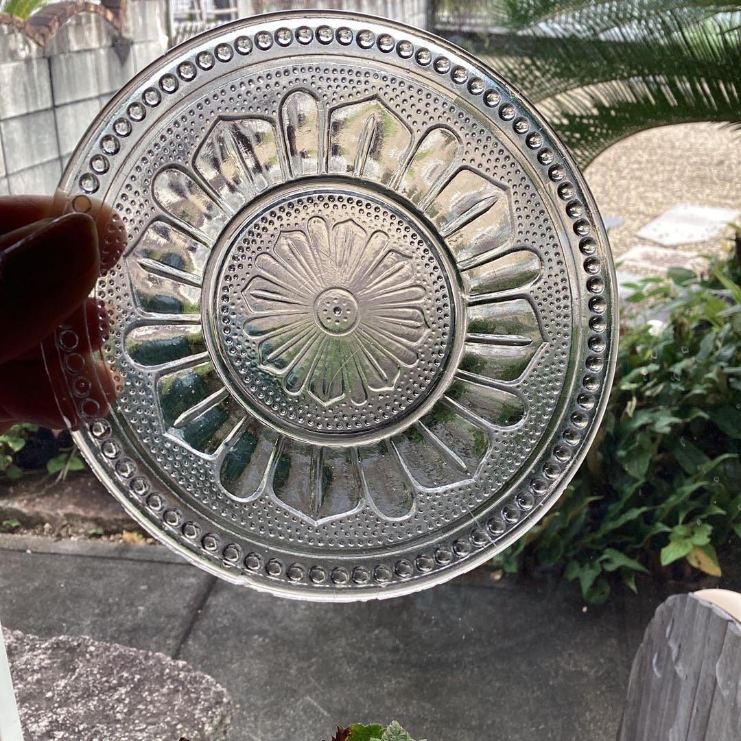 A1017 アンティーク　プレスガラス　デイジー紋様　2枚