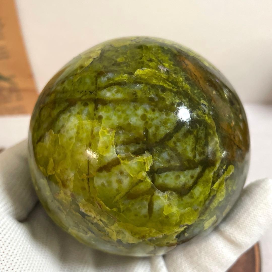 天然石　希少　天然グリーンオパール　　大玉スフィア　78ミリ【台座付き】