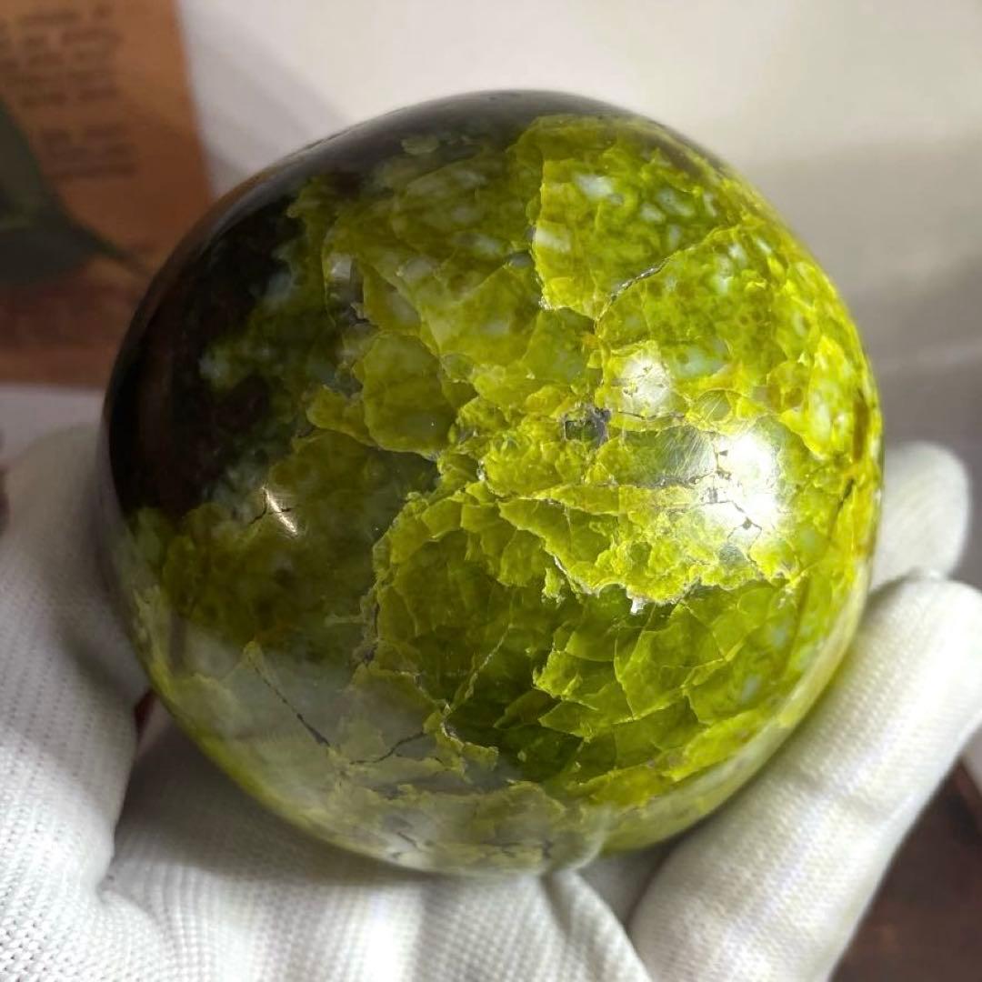 天然石　希少　天然グリーンオパール　　大玉スフィア　78ミリ【台座付き】
