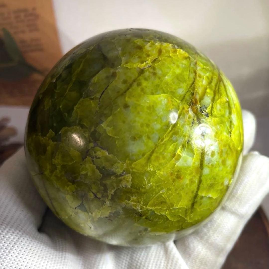 天然石　希少　天然グリーンオパール　　大玉スフィア　78ミリ【台座付き】