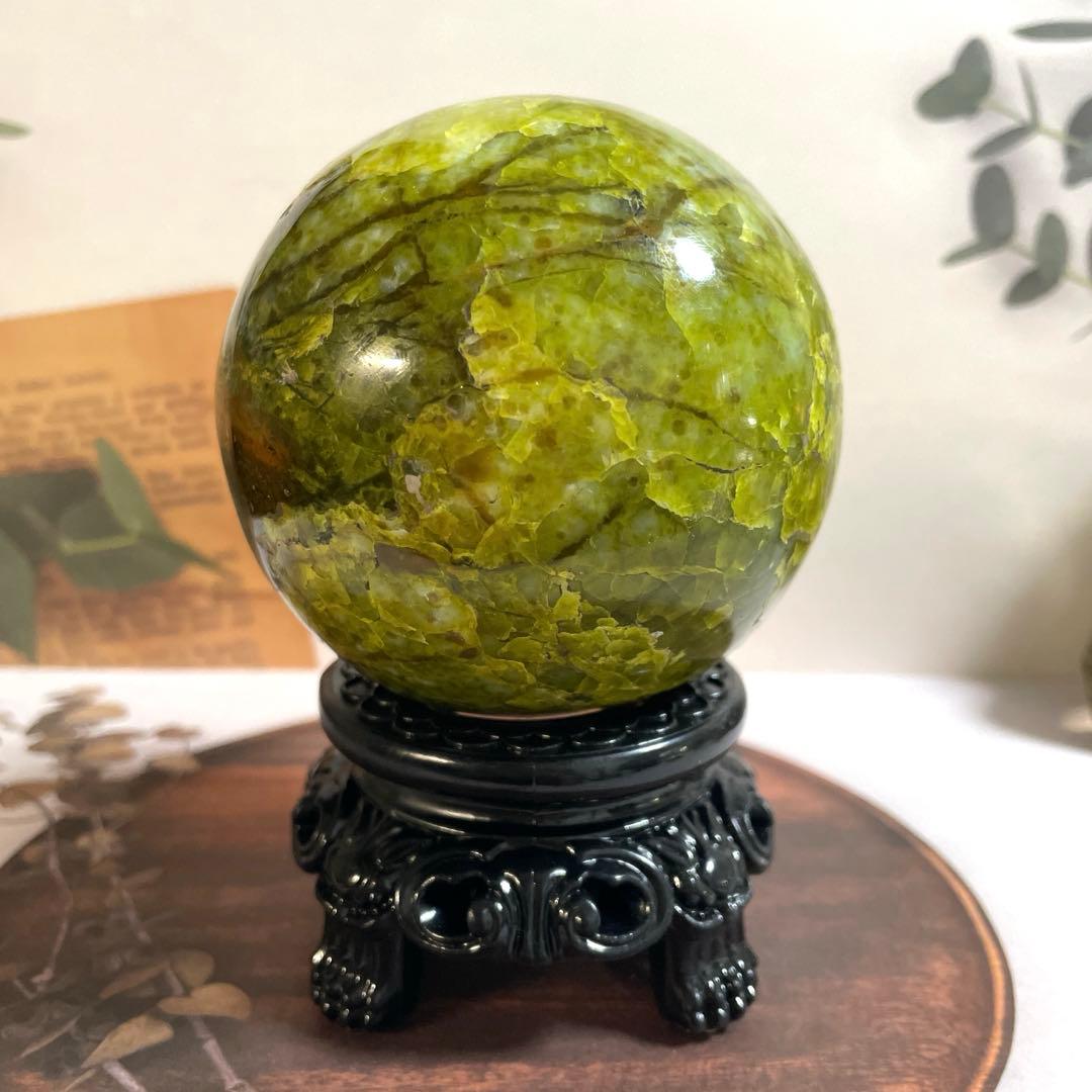 天然石　希少　天然グリーンオパール　　大玉スフィア　78ミリ【台座付き】