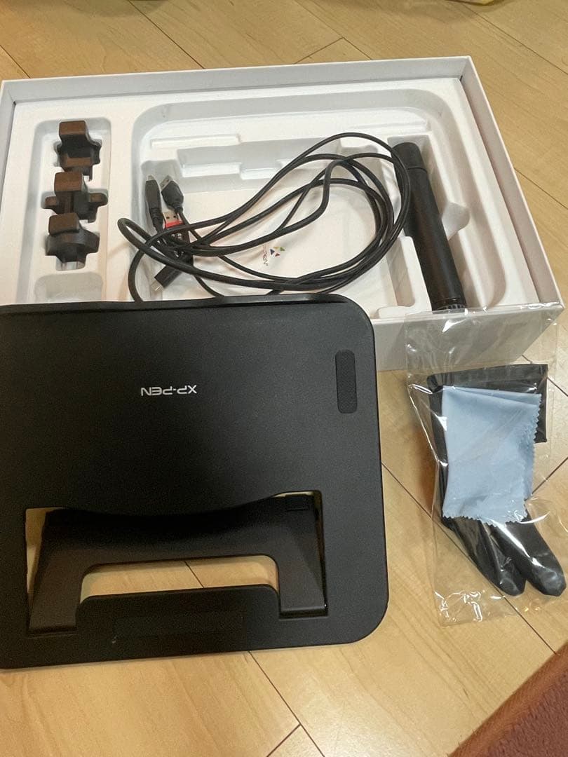 XP-PEN Artist 13.3 Pro 本体 液タブ