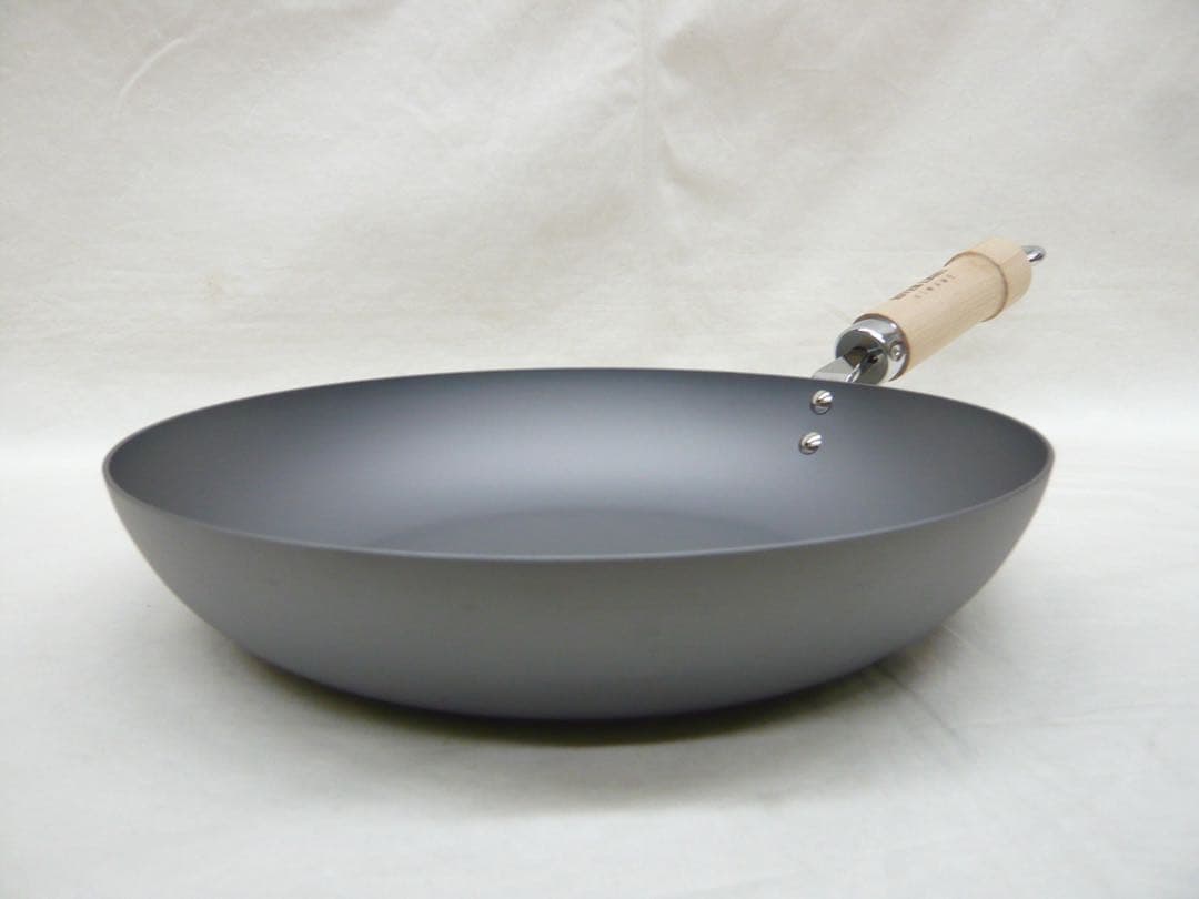 『フライパン 28cm』リバーライト 極JAPAN ガス・IH対応 窒化鉄 日本