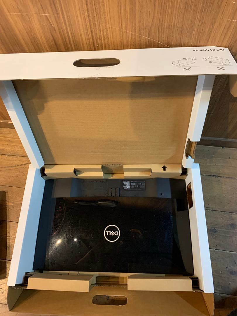 Dell 24インチ モニター SE2419HR｜2019年製　箱つき