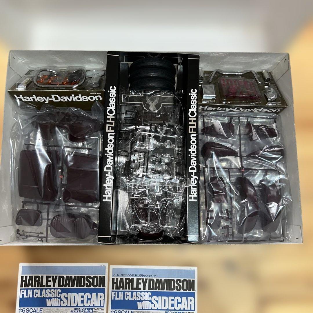 内袋未開封 タミヤ1/6ハーレーダビットソン FLHクラッシックサイドカー