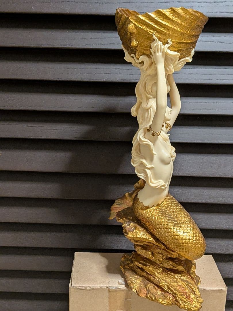 人魚と貝殻の彫刻 約30cm