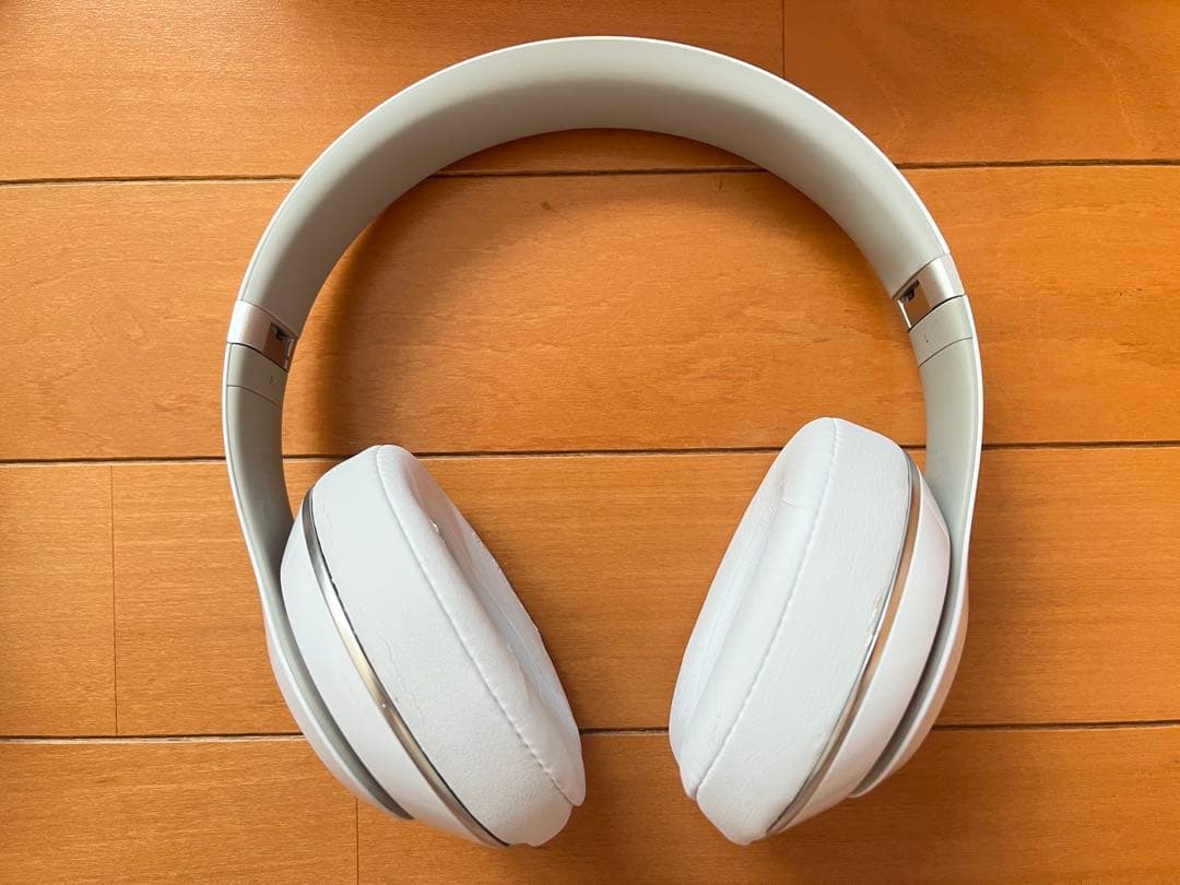 beats studio2 wireless ヘッドホン 白赤