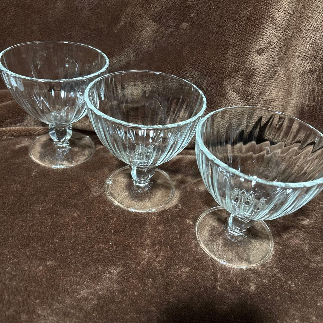 フランスアンティーク　デザートカップ×３