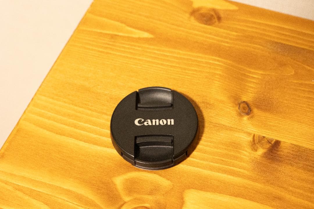 Canon RF 35mm F1.8 MACRO IS STM レンズ