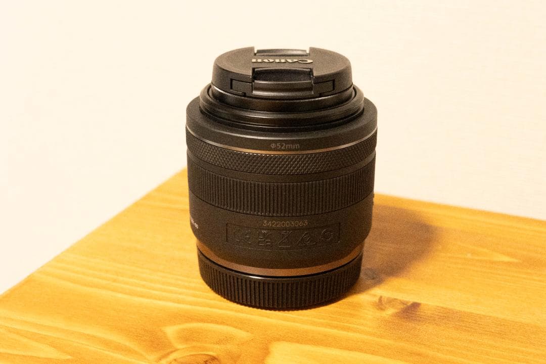 Canon RF 35mm F1.8 MACRO IS STM レンズ