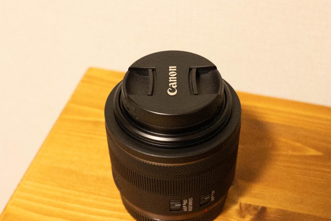 Canon RF 35mm F1.8 MACRO IS STM レンズ