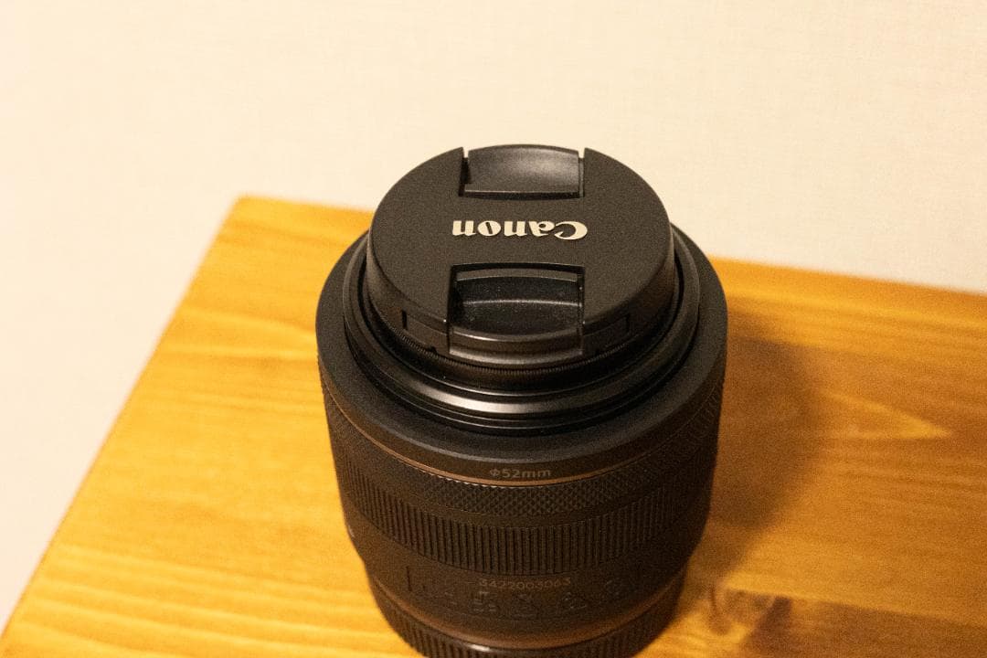 Canon RF 35mm F1.8 MACRO IS STM レンズ