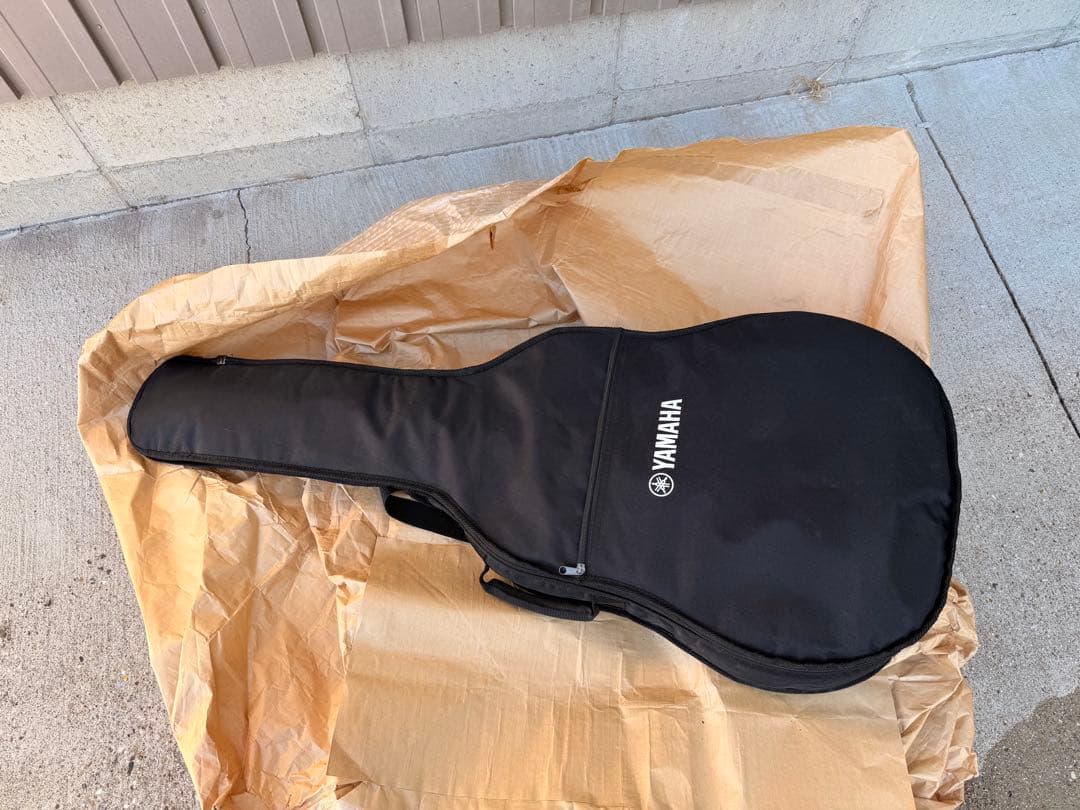 YAMAHA ヤマハ F600 アコースティックギター　おまけ付き