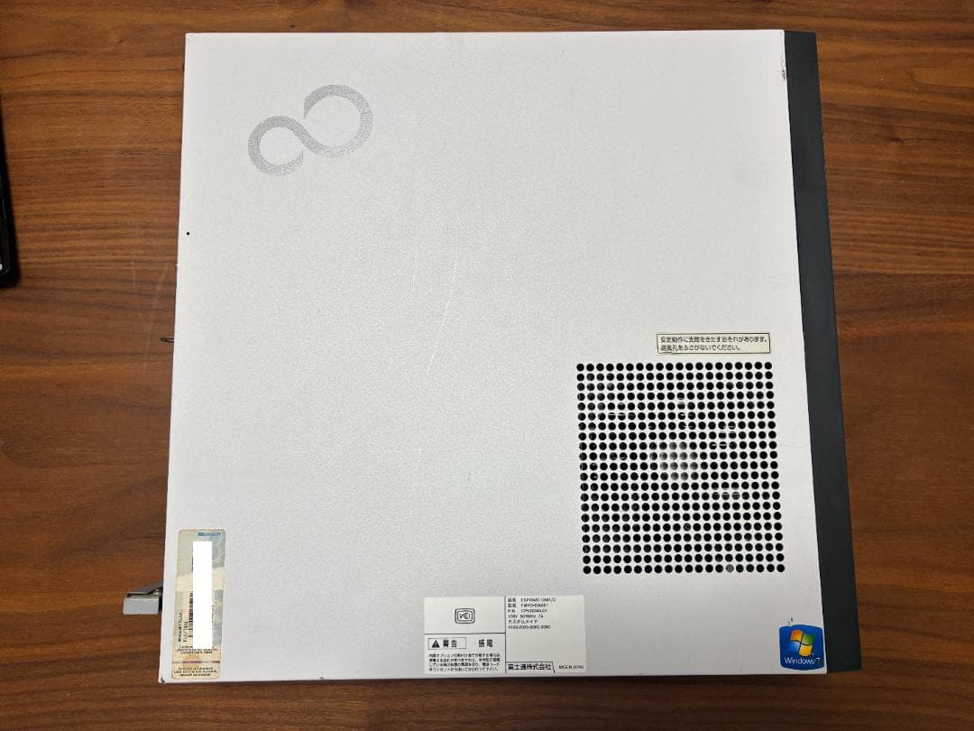 富士通PC Core i5 8GB RAM SSD120GB Win10 Pro