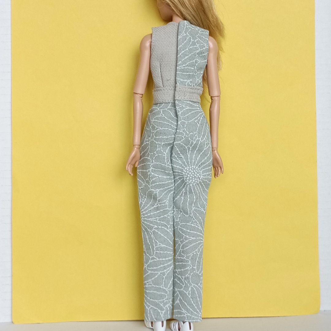 バービー人形size服580　アウトフィット　ドール服