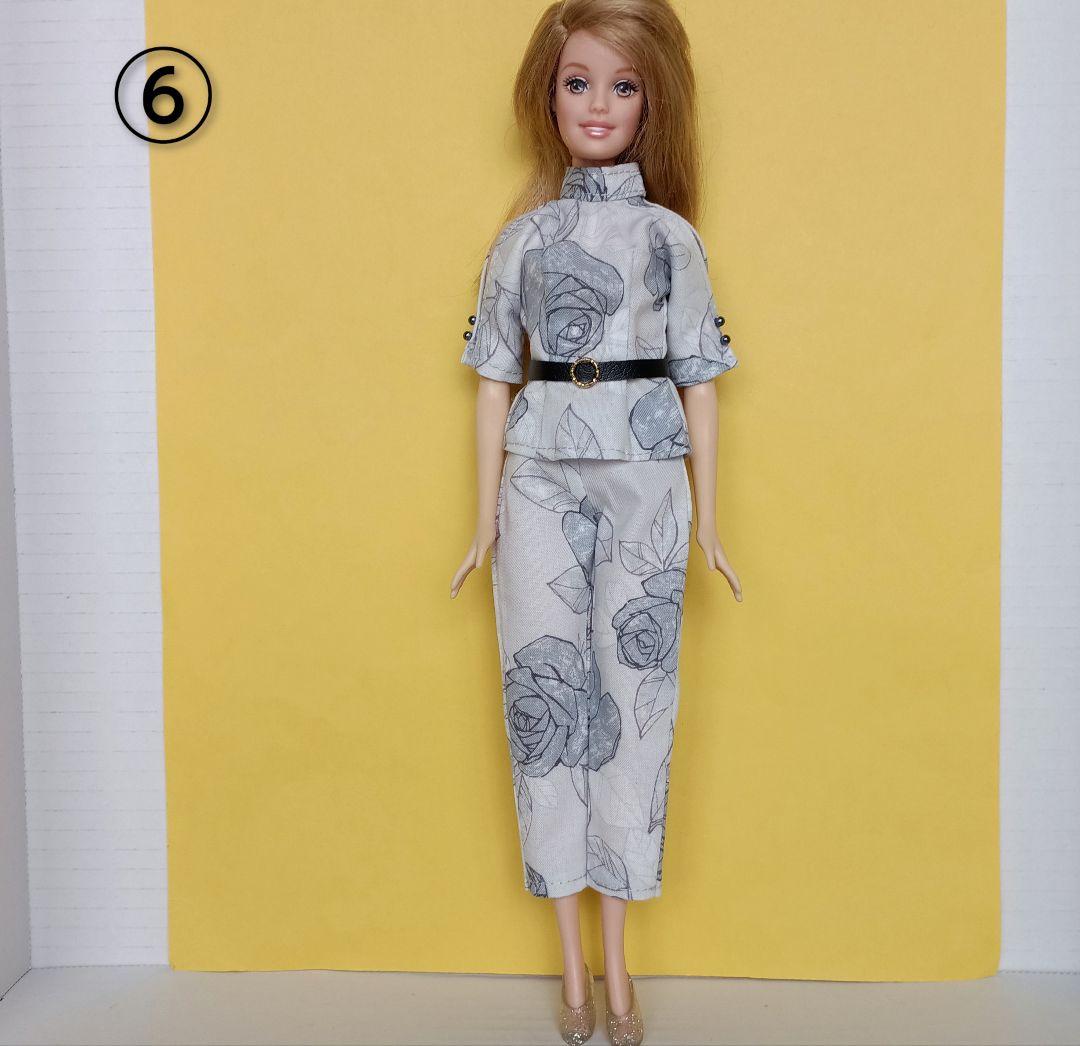 バービー人形size服580　アウトフィット　ドール服
