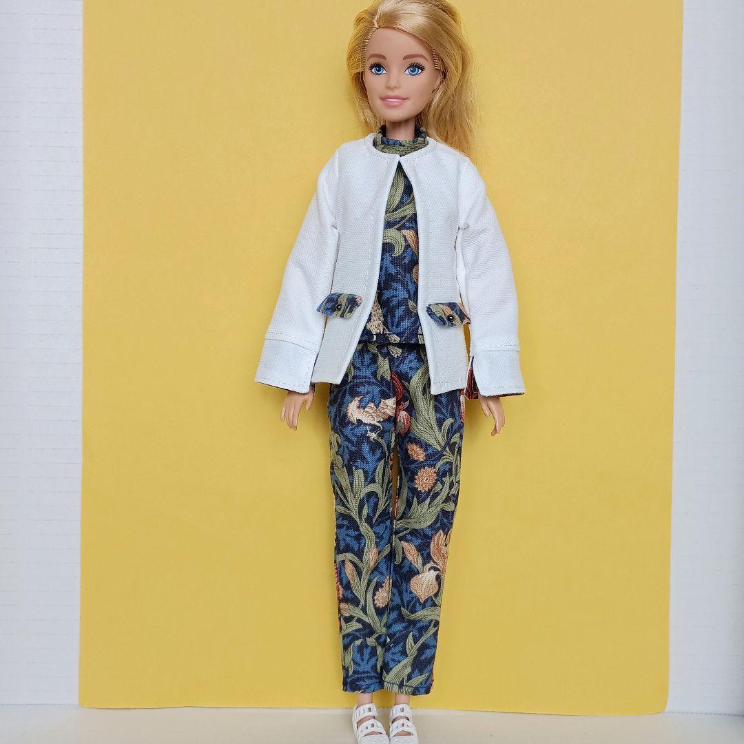 バービー人形size服580　アウトフィット　ドール服