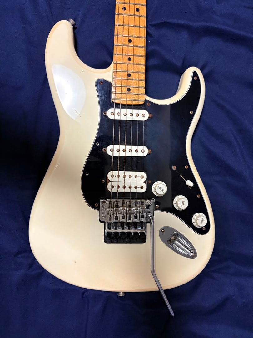 ギター Fender Player Strat FR HSS MN PWT