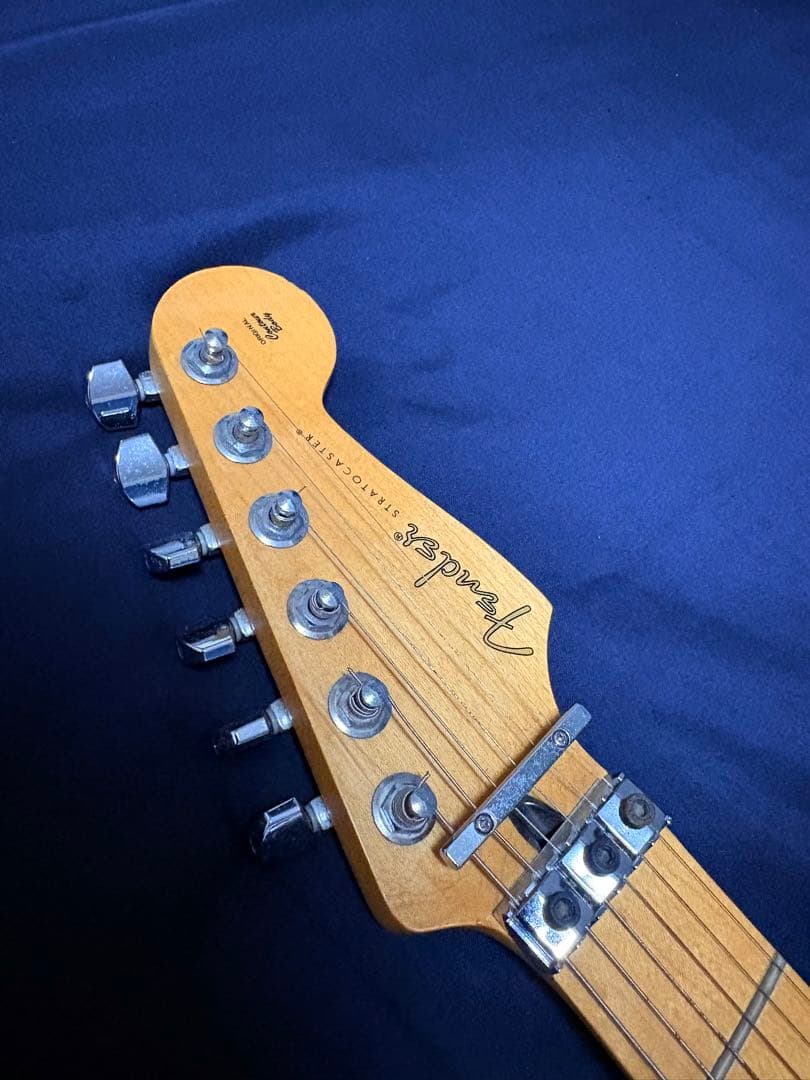 ギター Fender Player Strat FR HSS MN PWT