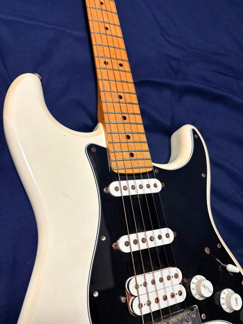 ギター Fender Player Strat FR HSS MN PWT