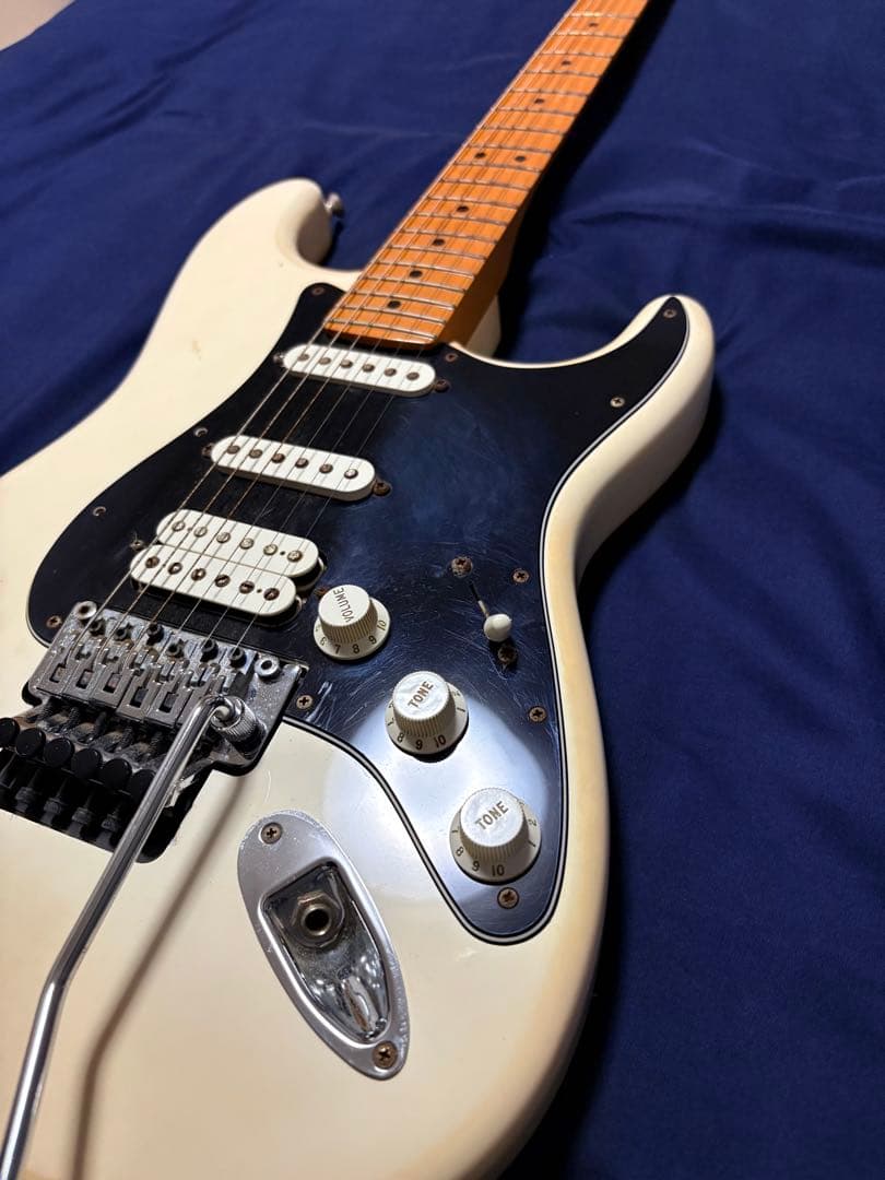 ギター Fender Player Strat FR HSS MN PWT