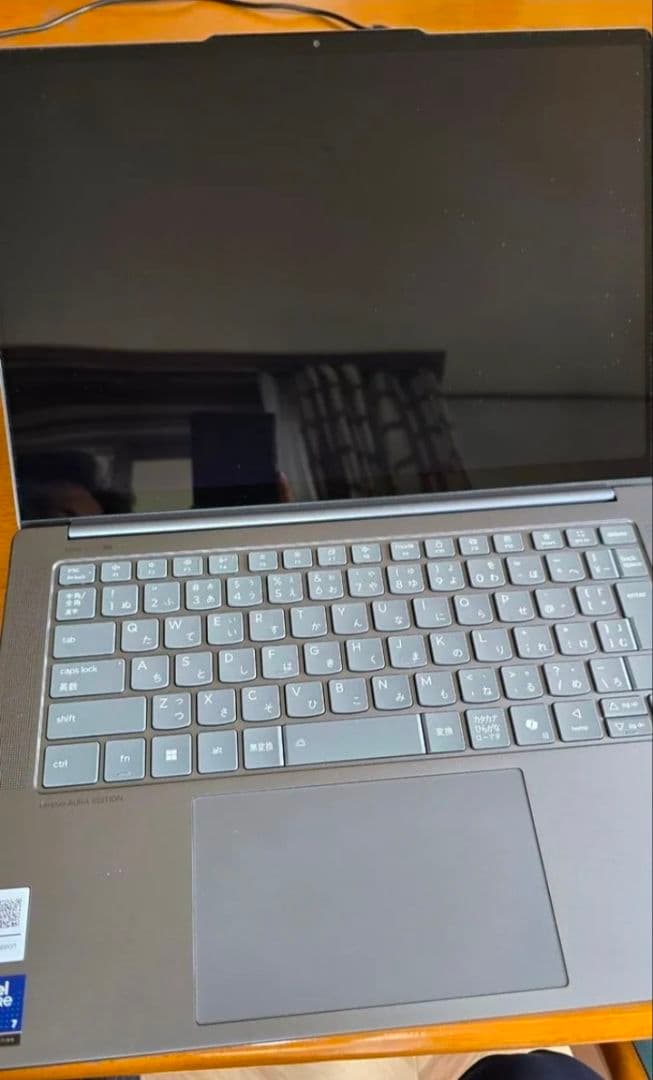 美品 Lenovo Yoga Pro 7i Gen 10 Aura Editio