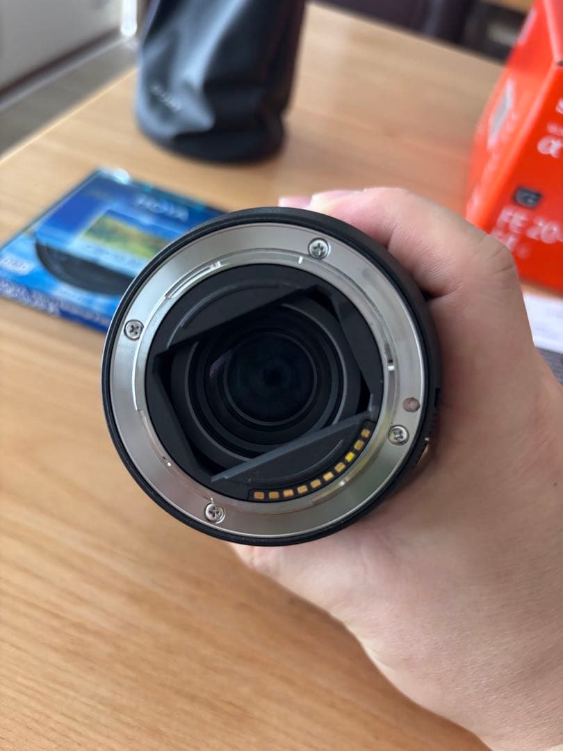 SONY FE 20-70mm F4 G レンズ　おまけ付き　値引き交渉不可