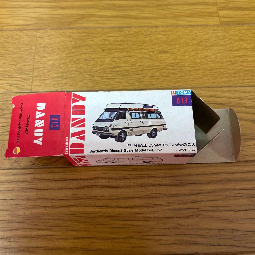 トミカダンディ ダイキャスト トヨタハイエース コミューターキャンピングカー