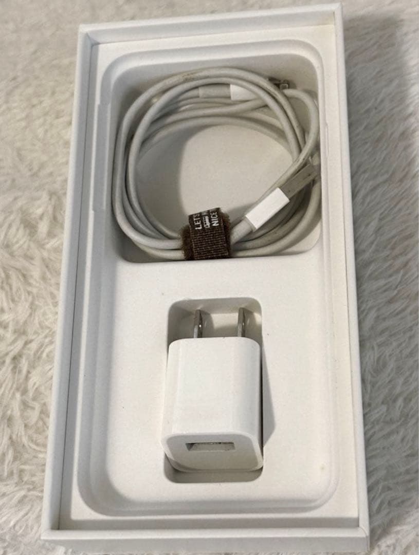 J*)様 Apple iPhone SE (第2世代) レッド 本体SIMロック