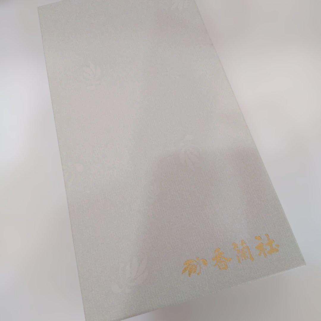 新品 香蘭社 月ごよみ 銘々皿５枚セットと湯飲み５客