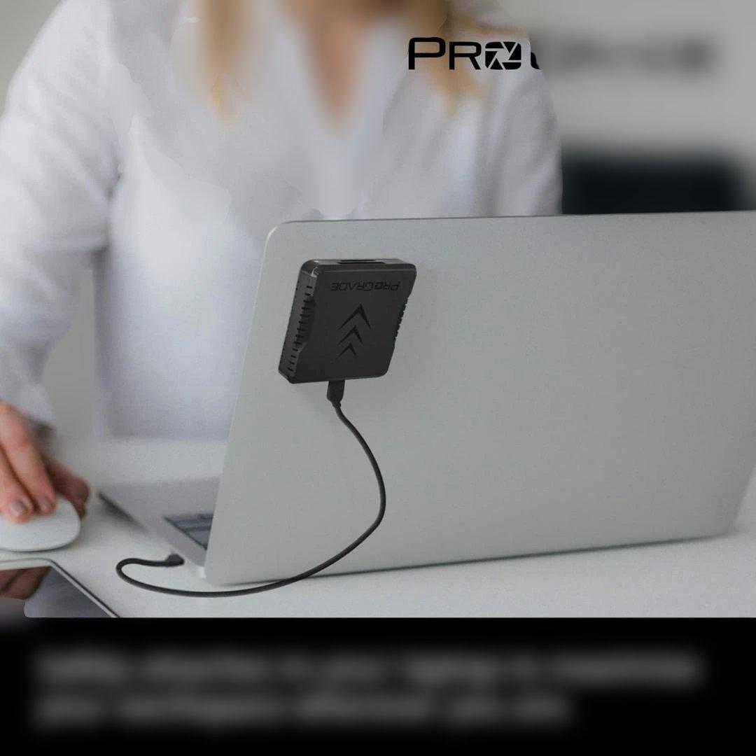 ProGrade Digital デュアルスロットメモリーカードリーダー