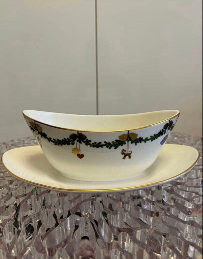 ⭐️新品未使用⭐️スターフルーテッド クリスマス ソースボート