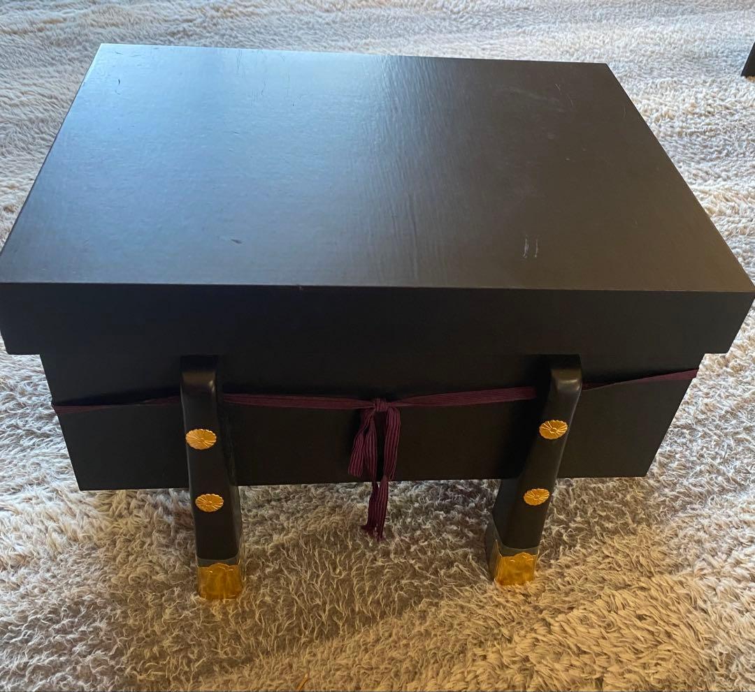 五月人形 甲冑　台付き