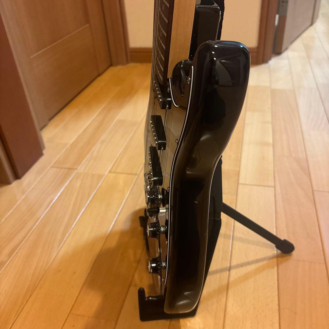 Legend ストラトキャスタータイプ（SSS） トレモロアーム付き