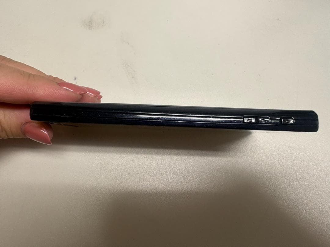 Android　ARROWS X LTE ドコモ F-05D スマートフォン