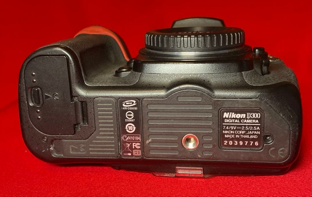 ジャンクNikon D300