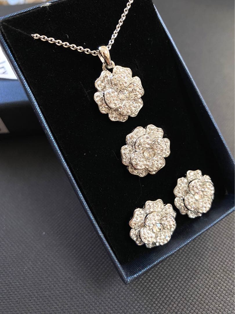 グルーデコ♡カメリア