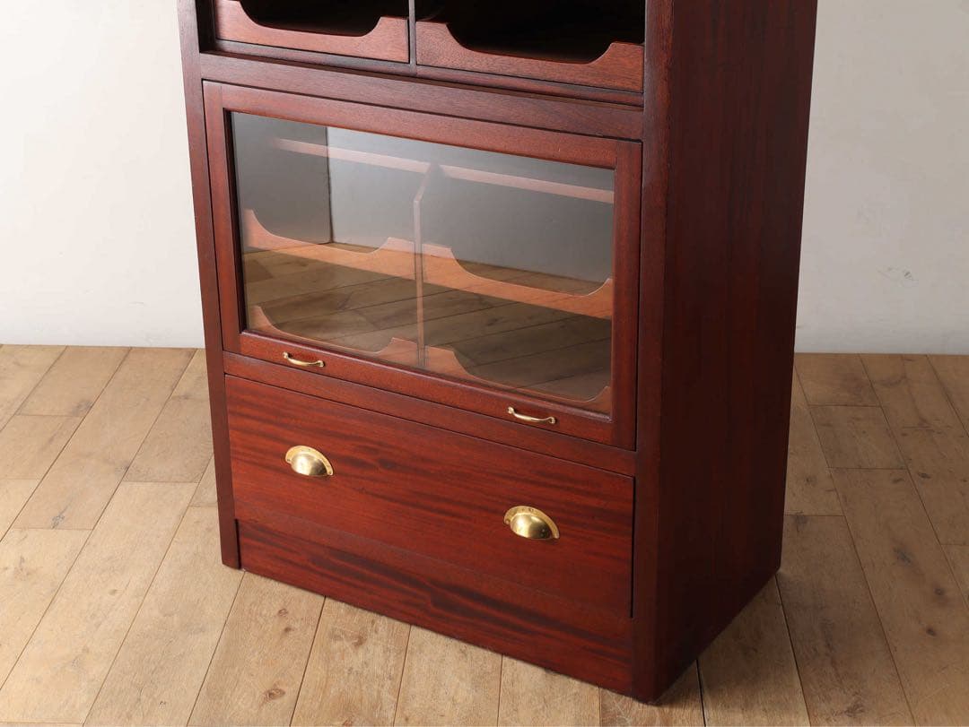 シャツキャビネット Lloyd's Antiques アンティーク