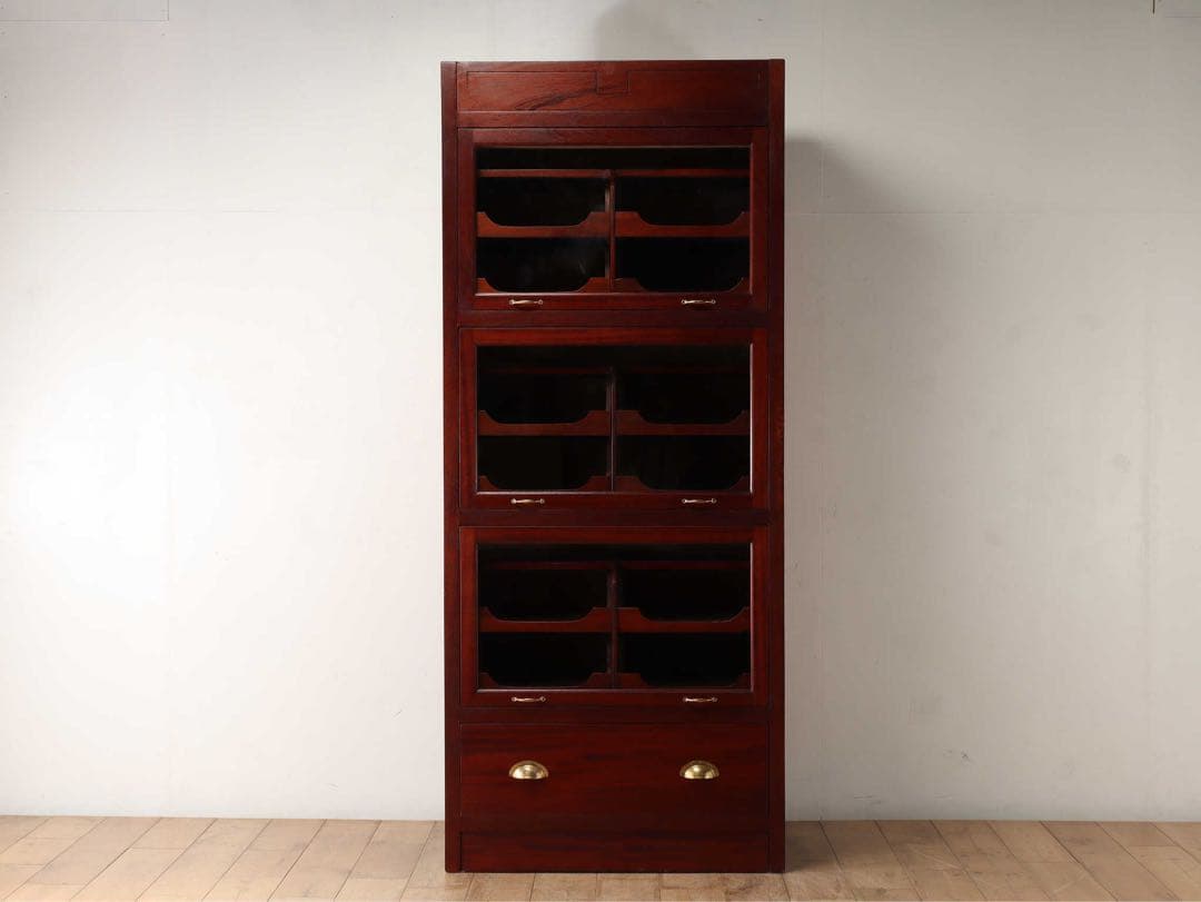 シャツキャビネット Lloyd's Antiques アンティーク