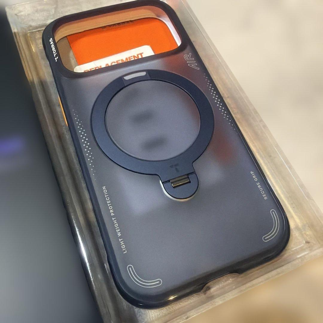 Ostand Q3 Air　TORRAS iphone 17 pro ケース