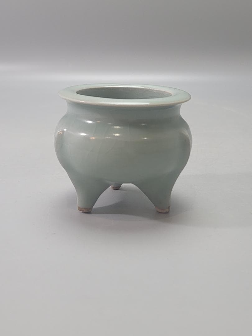 中国 青磁 三足 香炉 美品 DT640