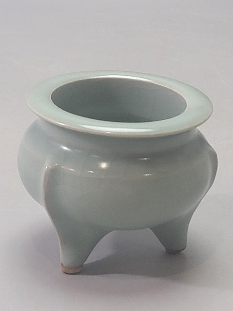 中国 青磁 三足 香炉 美品 DT640