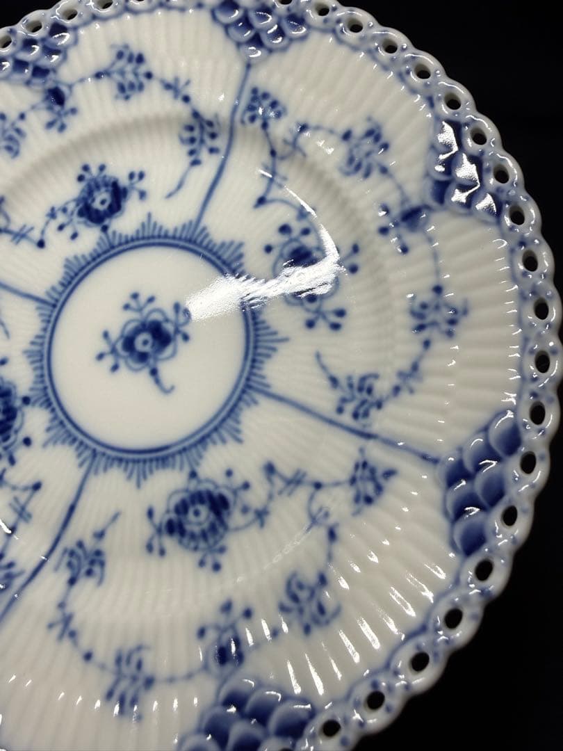 ロイヤルコペンハーゲン ブルーフルーテッド フルレース15cm2枚