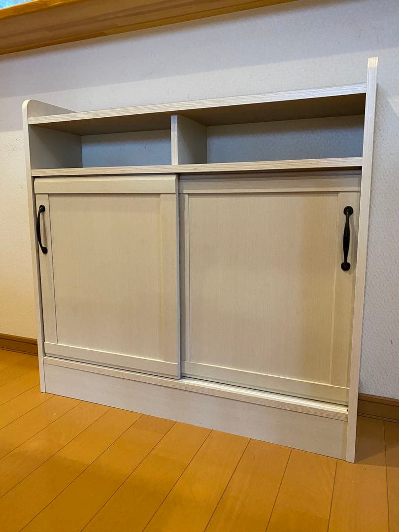 白井産業　薄型キャビネット　②