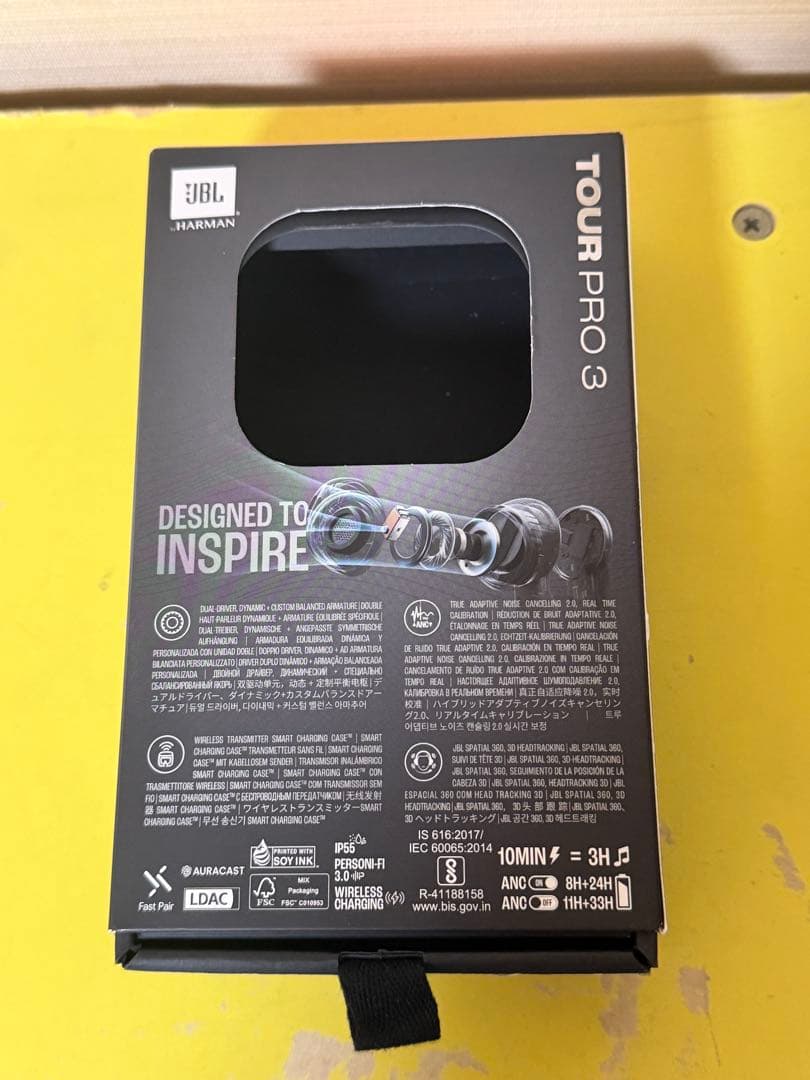 ヘッドホン JBLTOURPRO3