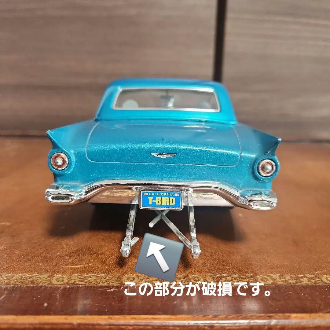 100%Hot Wheels 1957フォード サンダーバードミニカー美品難あり