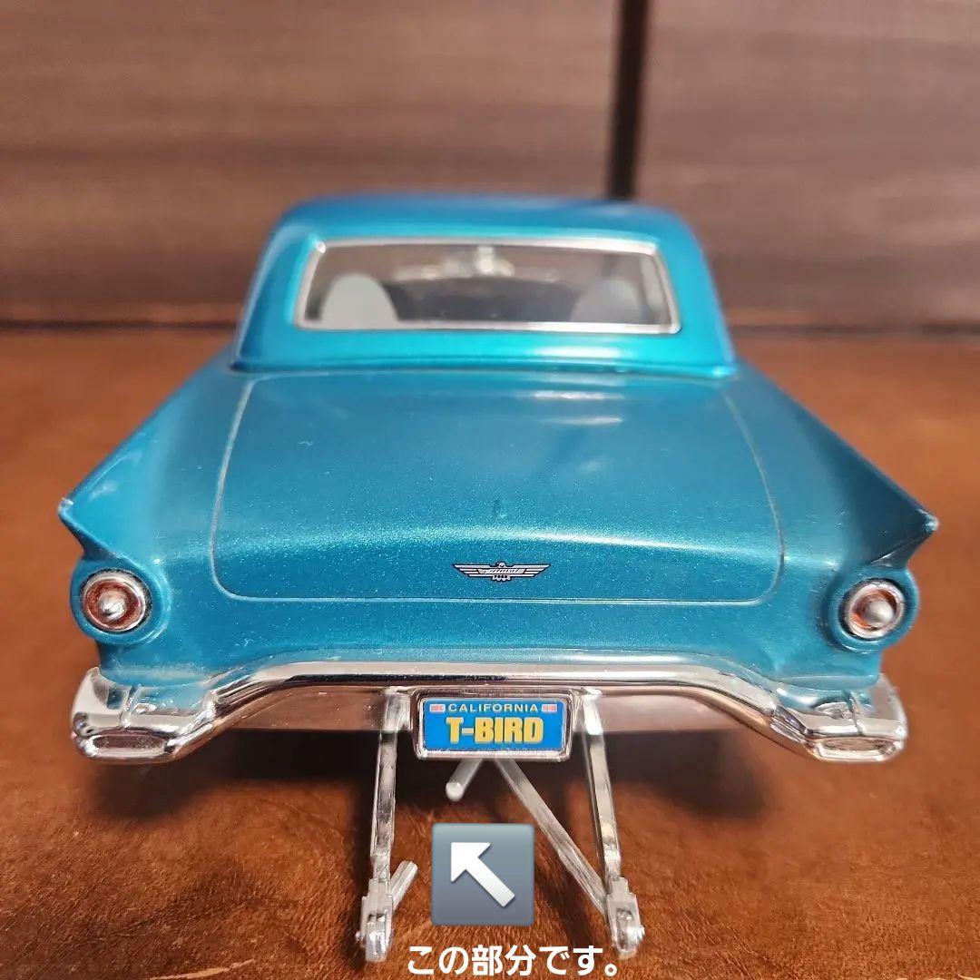 100%Hot Wheels 1957フォード サンダーバードミニカー美品難あり