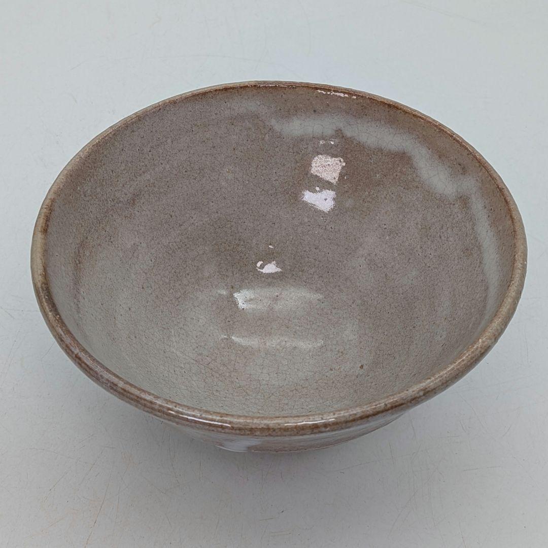 山口県指定無形文化財保持者 波多野善蔵 萩焼 茶盌 共箱（四方桟盛蓋）共布栞