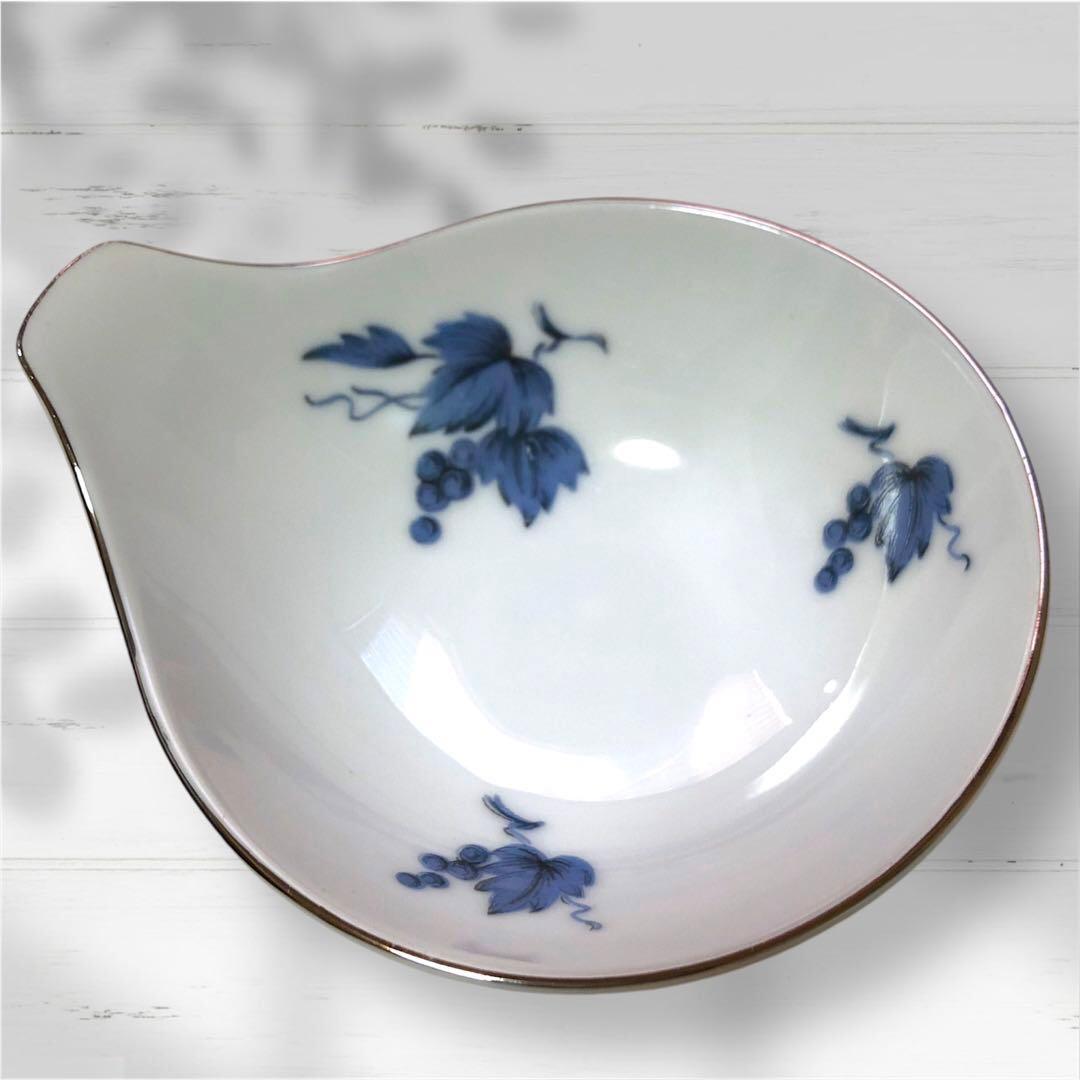 GOLD CHINA 食器 37点まとめ売り 皿 器 葡萄柄 ブルー 青 白