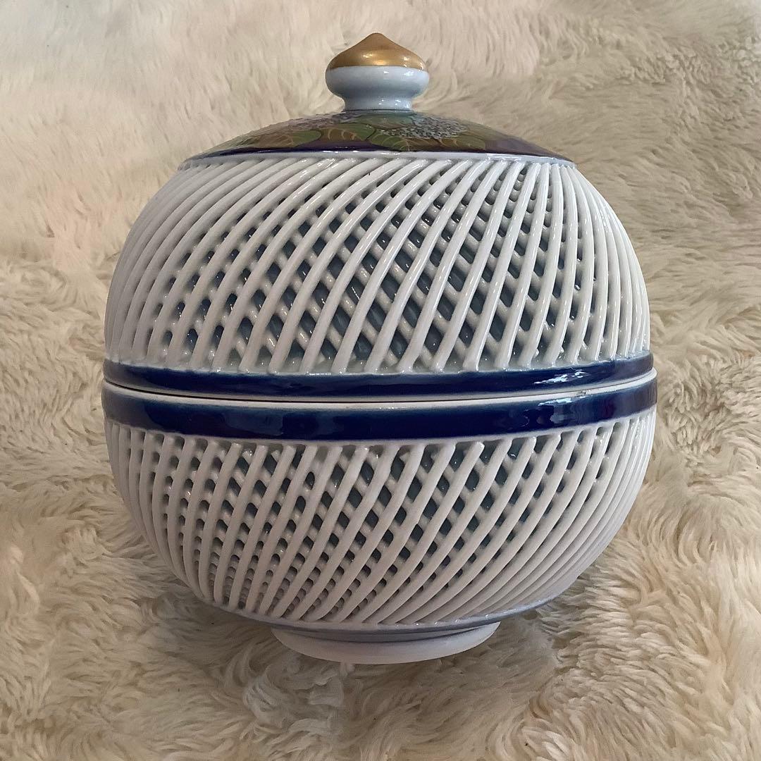 琴峰窯 紫陽花文 楕円透かし皿と菓子入れセット　と思われます